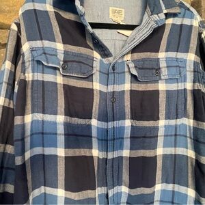 American Eagle Outfitters Blue Plaid Button Up Small Flannel